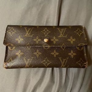 Authentic Louis Vuitton wallet